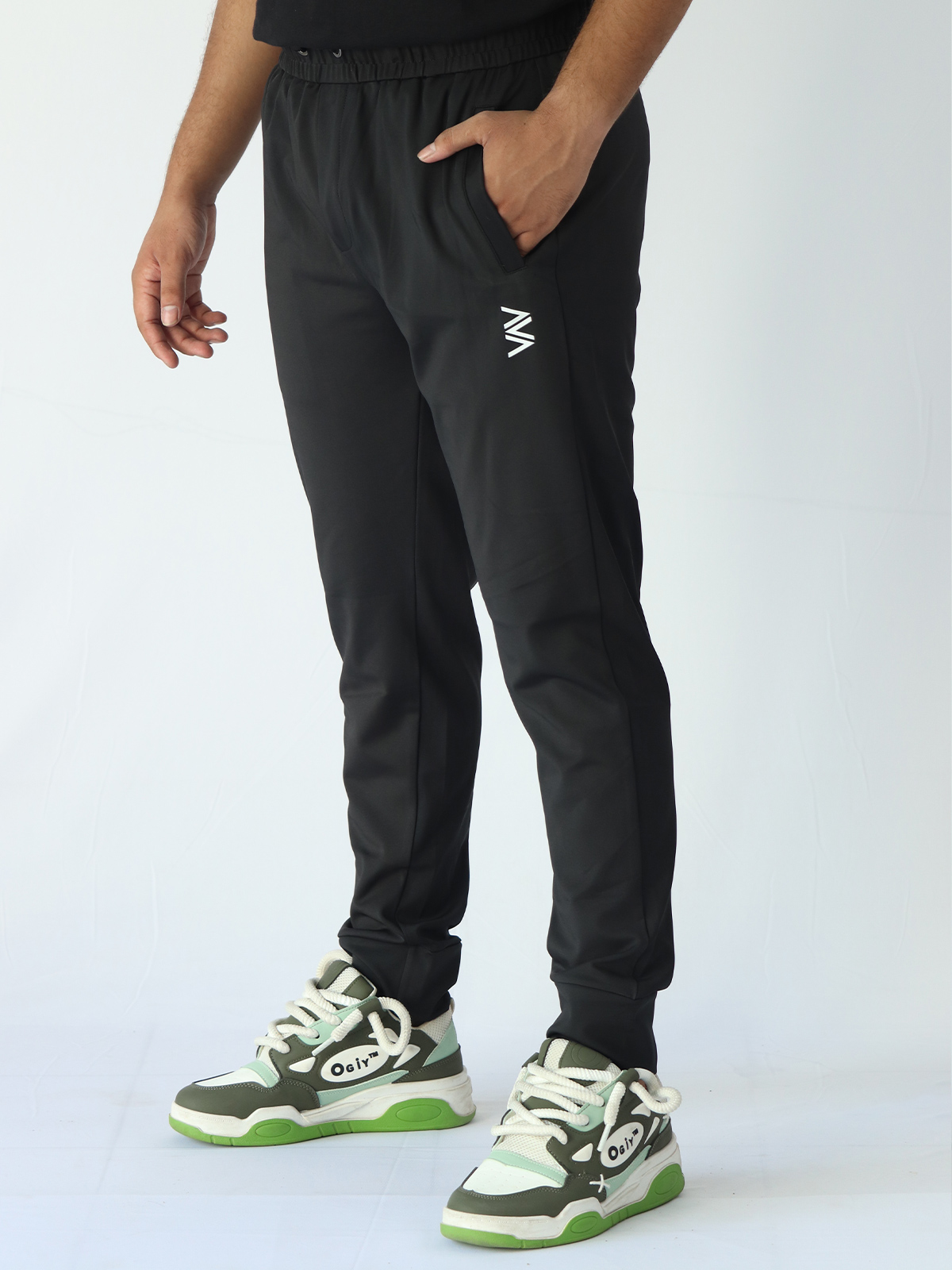 TRACKPANT 1.0